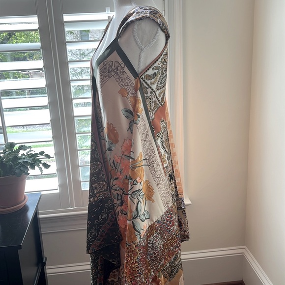 Sebou Scarf Printed Dress - Picture 5 of 8